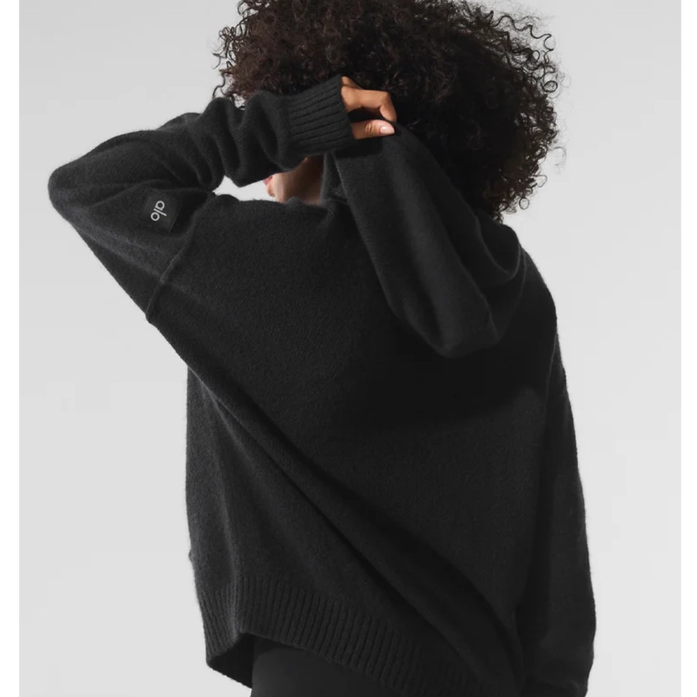 ALO Yoga Black wool cashmere new class hoodie